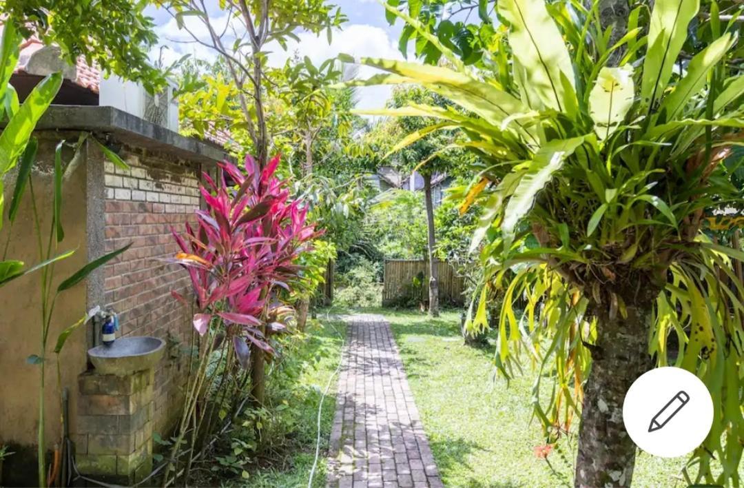 Ary House Ubud ภายนอก รูปภาพ